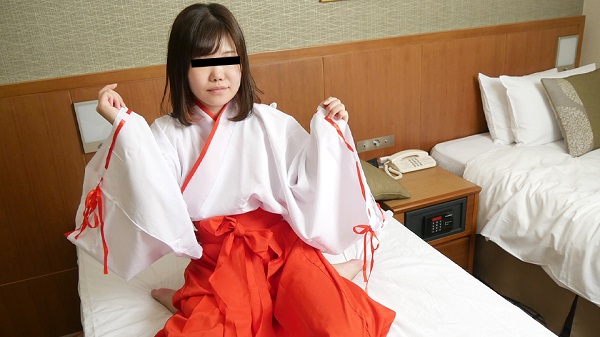 JAV Download Sai Kurashina – 10musume / 天然むすめ 011022 01 現役巫女さんなのに処女じゃなかったので罰として中出ししてやりました Kimono 和服 2022 01 10